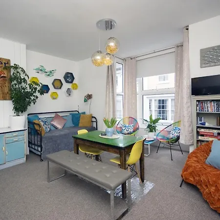 Enjoy Ventnor 1, Pier Street, Wightlink Offer Apartment Exterior photo