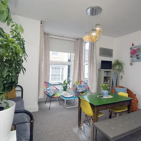 Enjoy Ventnor 1, Pier Street, Wightlink Offer Apartment Exterior photo