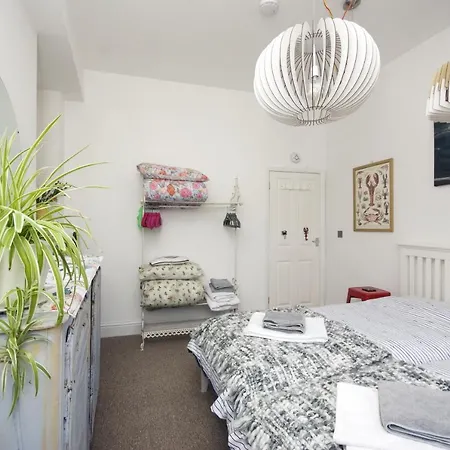 Enjoy Ventnor 1, Pier Street, Wightlink Offer Apartment Exterior photo
