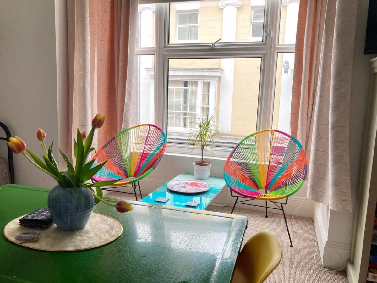 Enjoy 1, Pier Street, Wightlink Offer * Ventnor